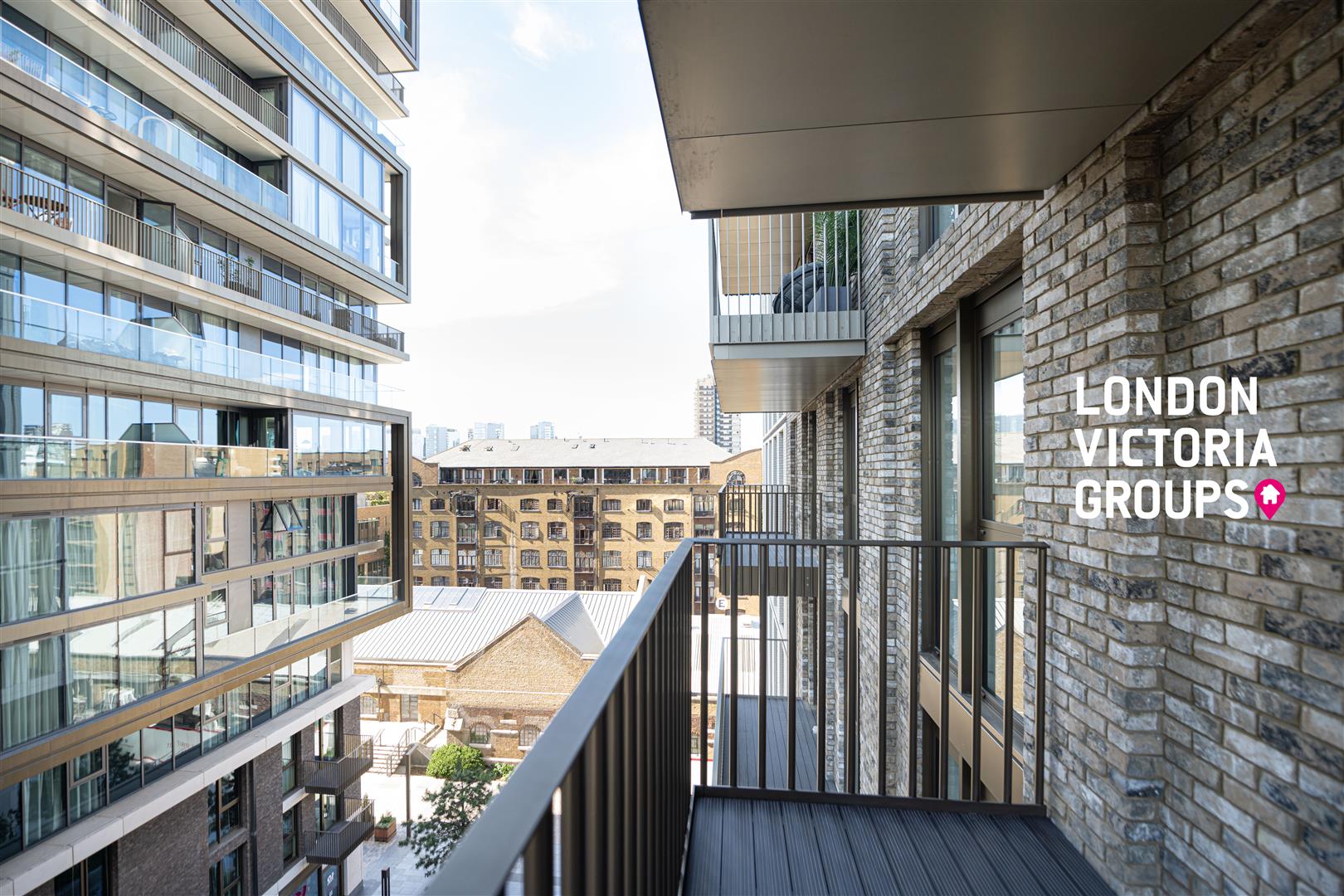 2 Merino Gardens, London
